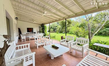 Chacra en venta con 2 casas