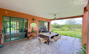 Chacra en venta con 2 casas