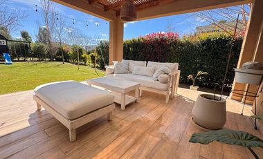 Lindísima casa sobre lote central con pileta | San Matías | Maschwitz | Escobar