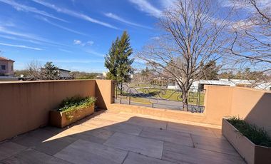 Lindísima casa sobre lote central con pileta | San Matías | Maschwitz | Escobar