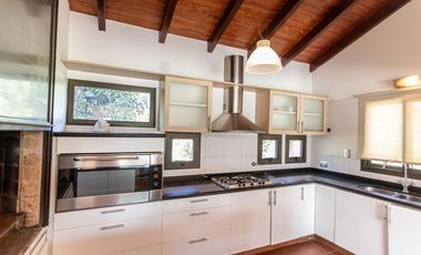 VENTA DE CASA EN SAN MARINO - 4 DORMITORIOS FUNES HILLS - FUNES