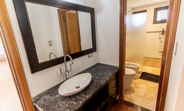 VENTA DE CASA EN SAN MARINO - 4 DORMITORIOS FUNES HILLS - FUNES