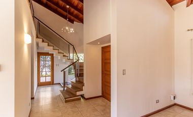 VENTA DE CASA EN SAN MARINO - 4 DORMITORIOS FUNES HILLS - FUNES