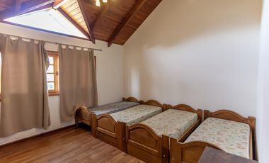 VENTA DE CASA EN SAN MARINO - 4 DORMITORIOS FUNES HILLS - FUNES