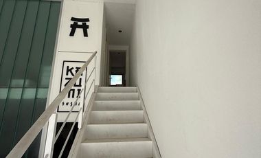 Local 75 m2 pleno centro - General Roca