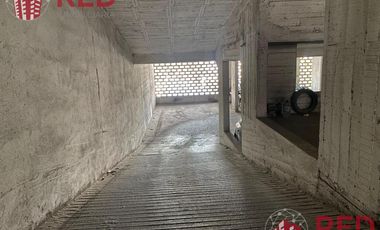 Venta de Cochera en  Hipólito Yrigoyen