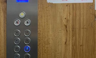 Venta de Cochera en  Hipólito Yrigoyen