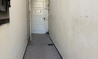 Venta Casa Lote Propio con terraza en Saavedra