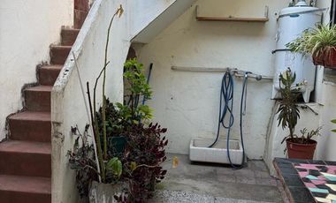 Venta Casa Lote Propio con terraza en Saavedra