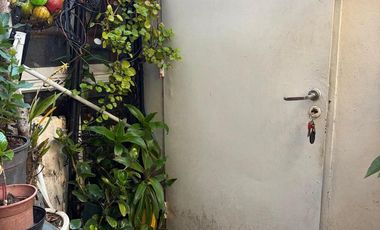 Venta Casa Lote Propio con terraza en Saavedra