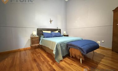 Casa al frente de 3 dormitorios