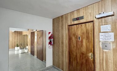 Departamento en Venta de 2 dormitorios y lavadero. Centro Zárate