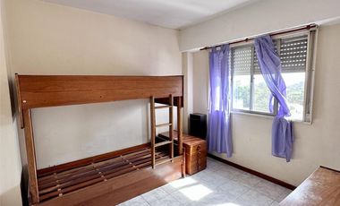 Departamento en Venta de 2 dormitorios y lavadero. Centro Zárate