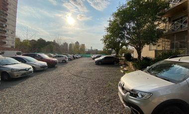 VENTA Departamento en edificio en Torre Altos de Muñiz , 4 ambientes, espacio guardacoches.