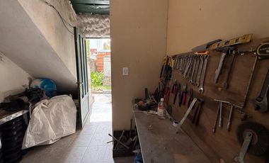 Propiedad a la venta ph y local comercial en Wilde