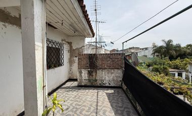 Propiedad a la venta ph y local comercial en Wilde