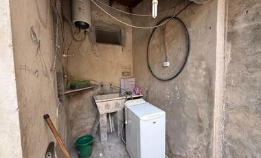 Propiedad a la venta ph y local comercial en Wilde