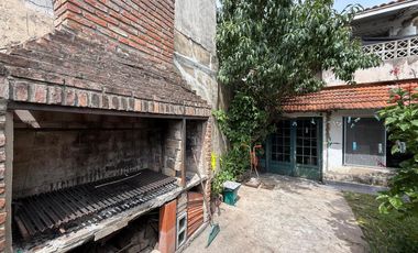 Propiedad a la venta ph y local comercial en Wilde