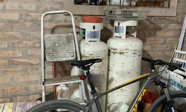 Vende Chacra 4 Hectareas en Senillosa