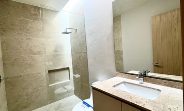 Casa en Venta lomas de juriquilla con sótano