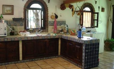 CACALOMACAN RENTA CASA SEMIAMUEBLADA