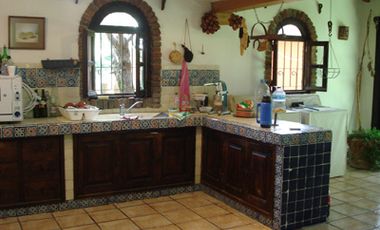 CACALOMACAN RENTA CASA SEMIAMUEBLADA