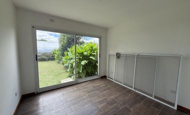 Venta Casa 2 domitorios Funes Paysandu