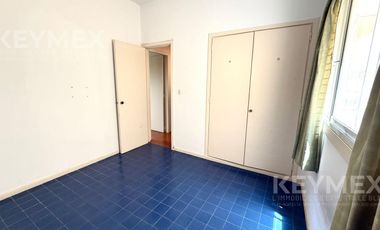 VENTA DEPARTAMENTO 3 AMBIENTES LA LUCILA CON 2 PATIOS LATERALES