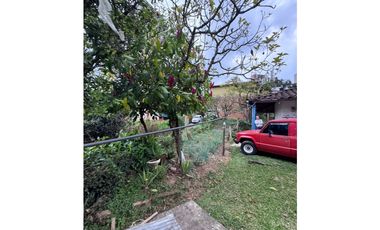 Vendo extraordinaria casa Lote en Sabaneta sector la Doctora