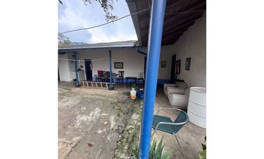 Vendo extraordinaria casa Lote en Sabaneta sector la Doctora