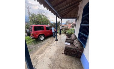 Vendo extraordinaria casa Lote en Sabaneta sector la Doctora