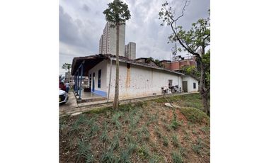 Vendo extraordinaria casa Lote en Sabaneta sector la Doctora