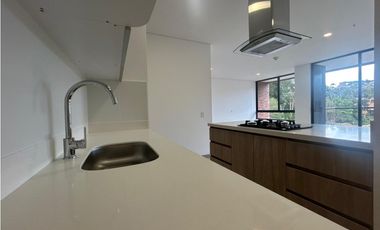 Arriendo y/o Vende Apartasuite en Reservas de San Juan  en el Retiro