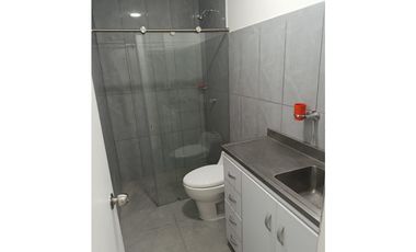 Se Arrienda casa en el Parque - Itagui