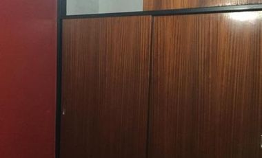 INMUEBLE RE TASADO -PH de 3 ambientes con cochera fija. Lomas de Zamora Este. VENTA DIRECTA