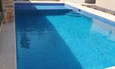 Hermosa Quinta en Venta, en centro de San Nicolás de los Garza, N. L.