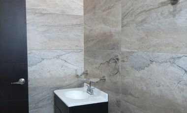 Hermosa Quinta en Venta, en centro de San Nicolás de los Garza, N. L.