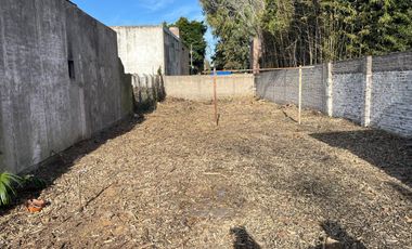 Terreno en  Adrogue con casa a demoler