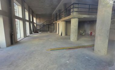 Local a estrenar en San Telmo. EN VENTA Y ALQUILER!