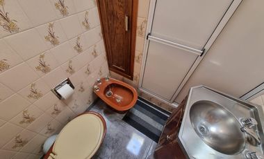 Departamento y Local comercial en Río Mocoretá 552