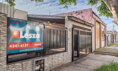 Casa con fondo libre