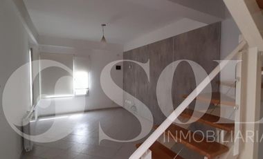 En alquiler duplex 3 dormitorios y quincho - B° Rincón Lindo - Cipolletti