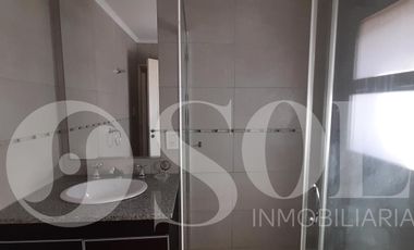 En alquiler duplex 3 dormitorios y quincho - B° Rincón Lindo - Cipolletti