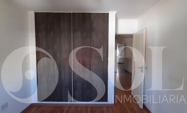 En alquiler duplex 3 dormitorios y quincho - B° Rincón Lindo - Cipolletti