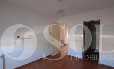 En alquiler duplex 3 dormitorios y quincho - B° Rincón Lindo - Cipolletti