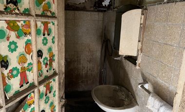 Terreno en  Turdera con casa a demoler