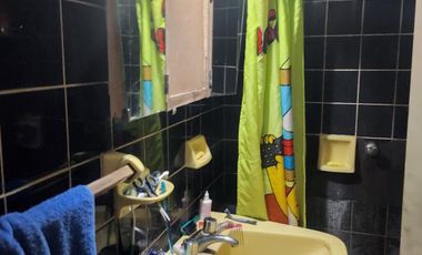 Galpón en Remedios De Escalada