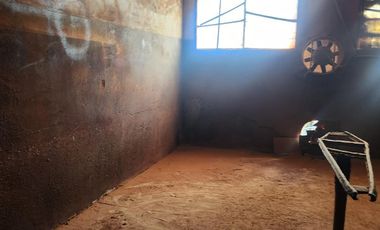 Galpón en Remedios De Escalada