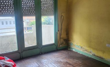 Galpón en Remedios De Escalada