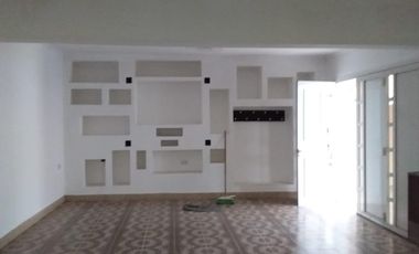 Edificio Comercial en Villa Regina